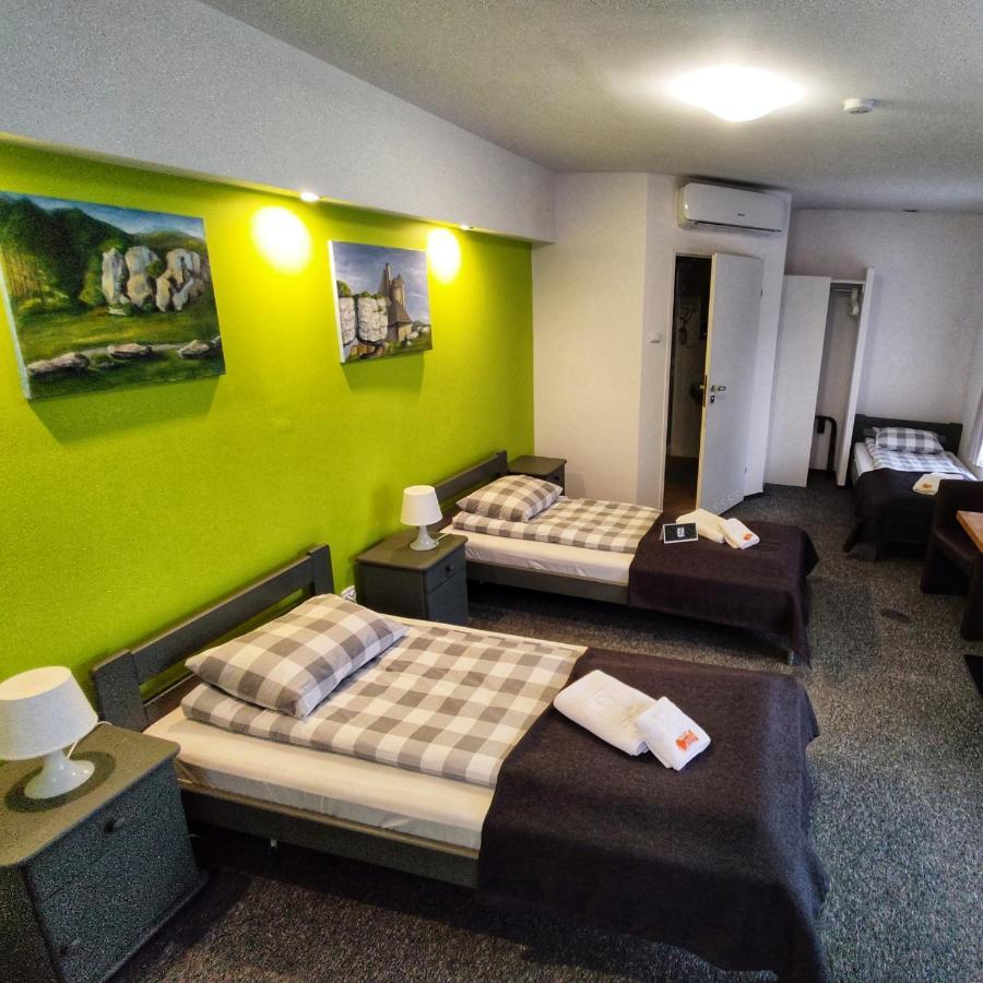 Rj Hotel パビャニツェ エクステリア 写真