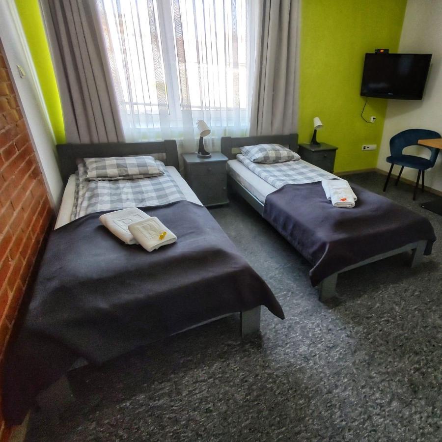 Rj Hotel パビャニツェ エクステリア 写真